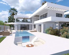 tailor-made villa manilva