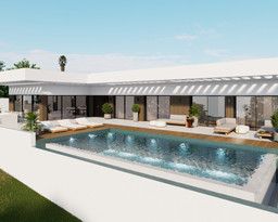 tailor made villa in casares