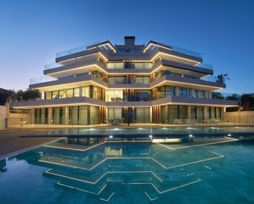 the sapphire