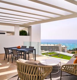 higuerón bay residences - key ready