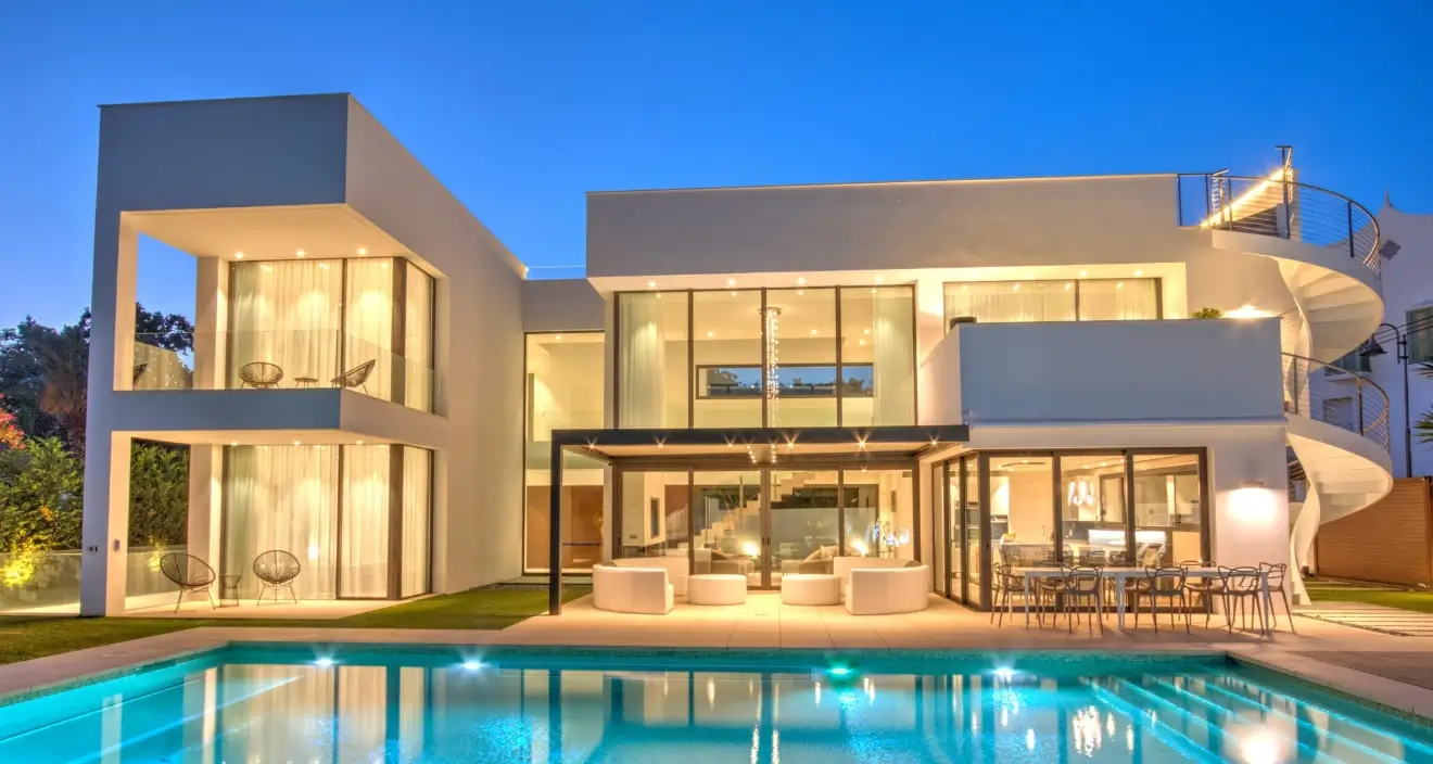 Homepage Bussa real estate